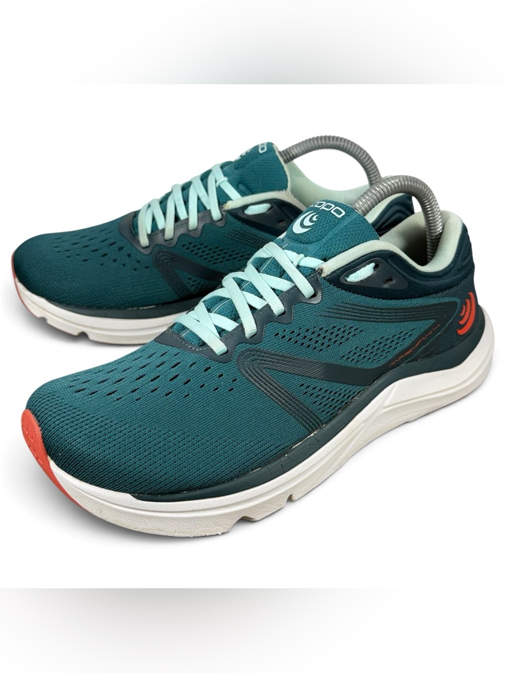 Topo Athletic Magnify 4 Shoes Women’s Size 8 Running Blue Green Trainers